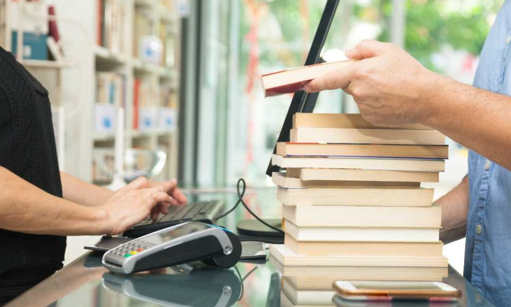 buka wawasan bisnis dengan buku (2)