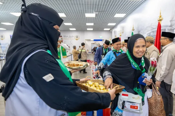 Jemaah Haji Indonesia tiba di Madinah